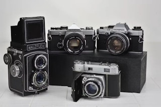 EOS 8000Dのレビュー比較まとめ おすすめな人・不向きな人と中古で選ぶ